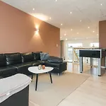5 Star In * Sjolund
