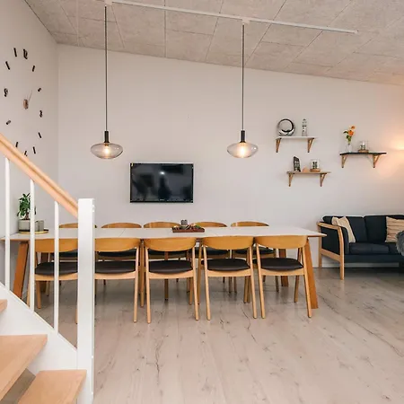 Casa de Férias 5 Star In Sjolund