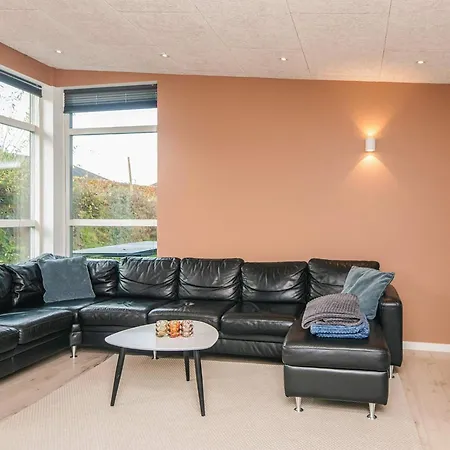 Feriehus 5 Star In Sjolund