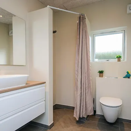 5 Star In Sjolund Casa de Férias