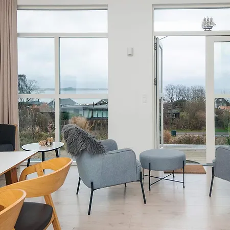 Feriehus 5 Star In Sjolund